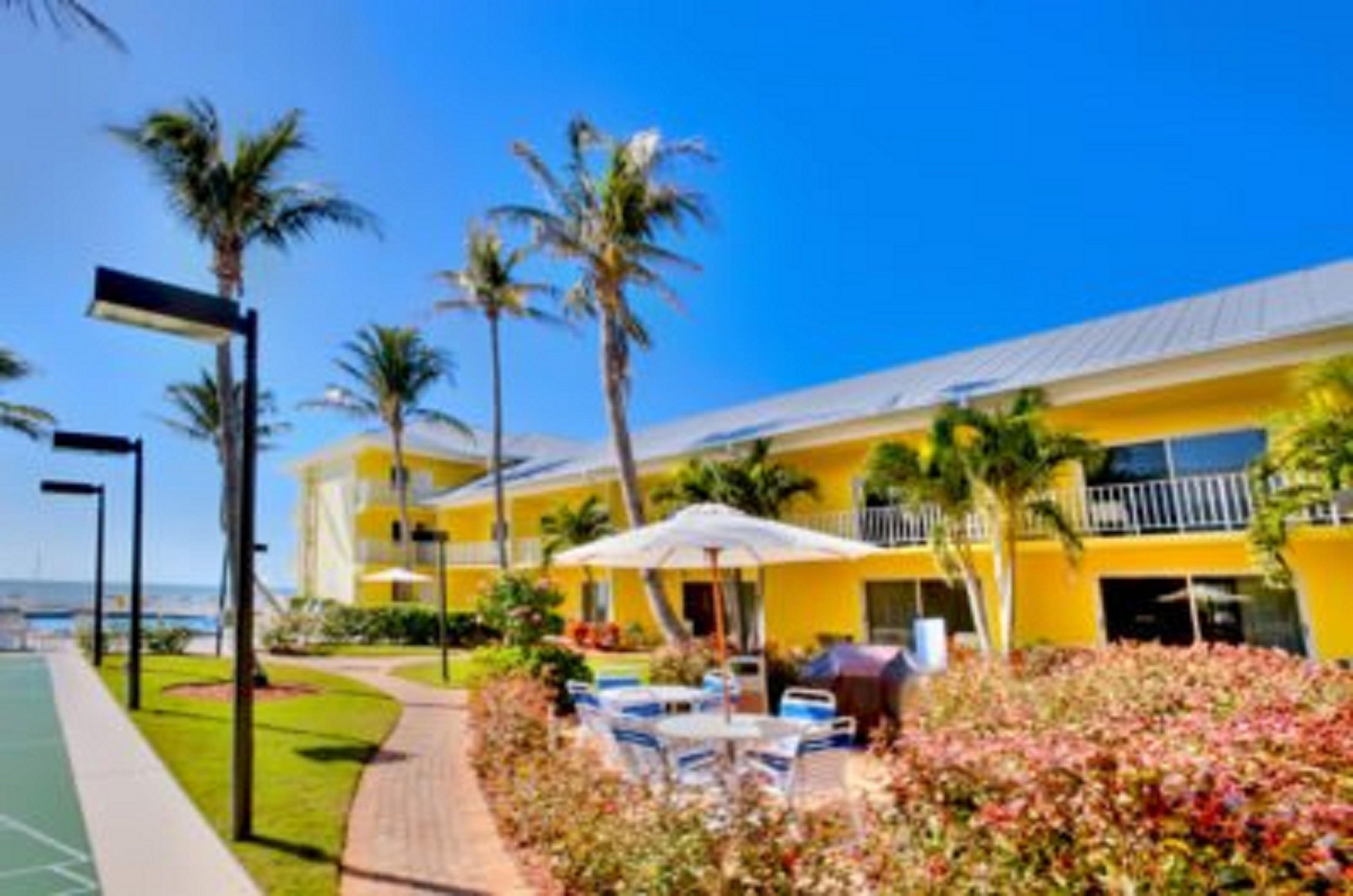 Sandpiper Gulf Resort Fort Myers Exterior foto